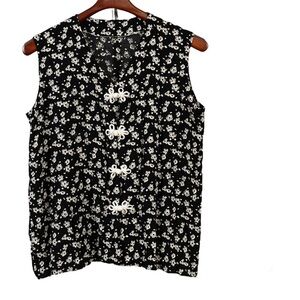 Floral Black and White Blouse